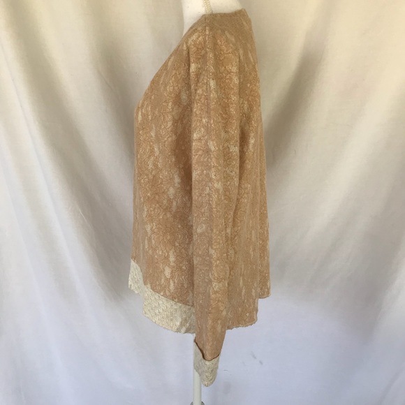 🛍 Kut From The Kloth V neck top size M - Picture 3 of 5